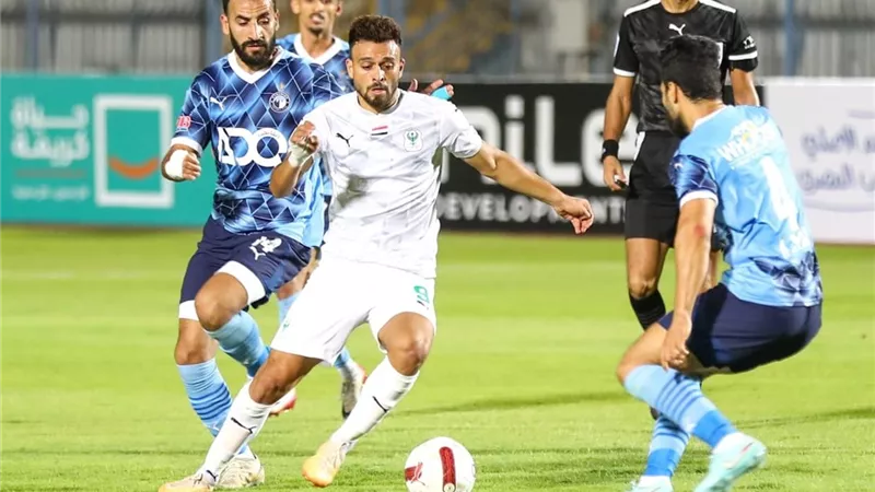 كرونسلاف يورتشيتش يعلن قائمة بيراميدز لمواجهة مودرن سبورت