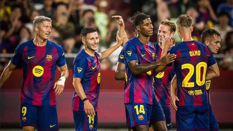 مواجهة برشلونة وفياريال في الليجا تقام بأمريكا.. والاتحاد الإسباني يوافق وينتظر القرار الأخير