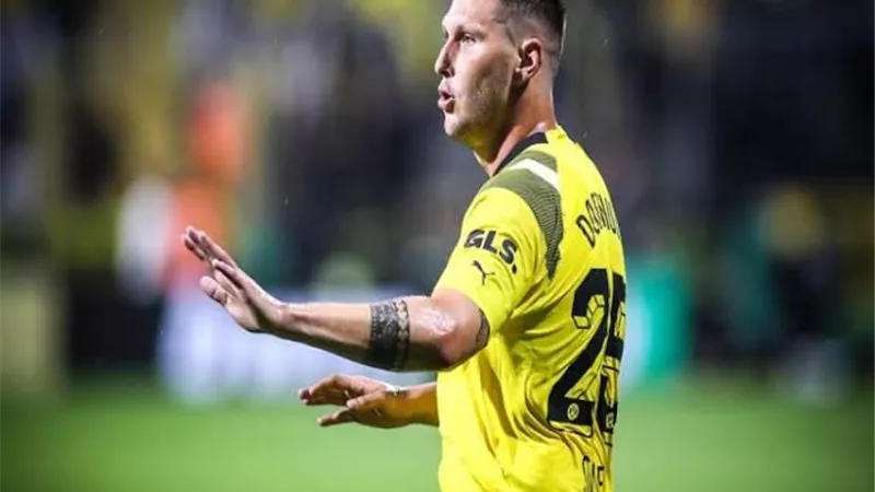 بوروسيا دورتموند يكشف عن مدة غياب زوله عقب لقاء يوفنتوس