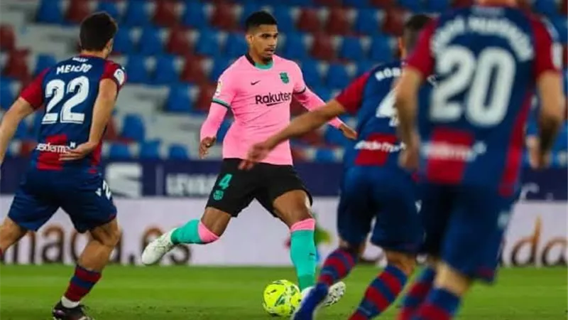 تفوق كتالوني.. تاريخ مواجهات برشلونة وليفانتي قبل مباراة غدا