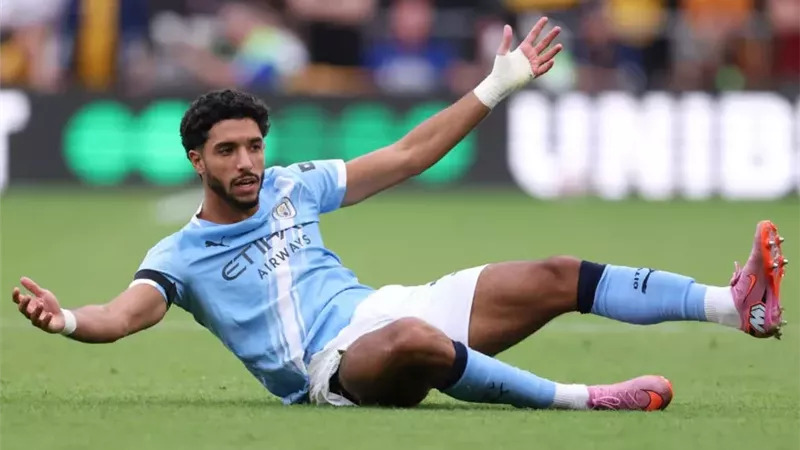 تقارير: توتنهام هوتسبير يرغب في ضم عمر مرموش 