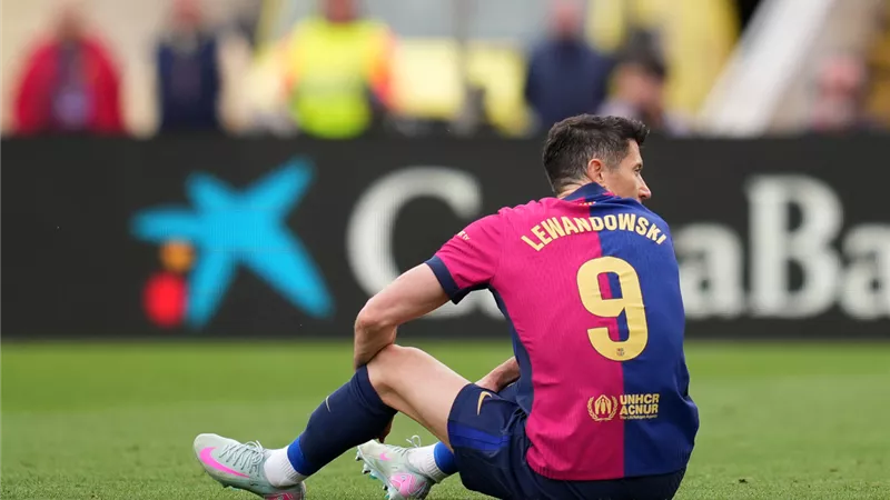 موقف ليفاندوفسكي.. تشكيل برشلونة المتوقع ضد ليفانتي في الدوري الإسباني