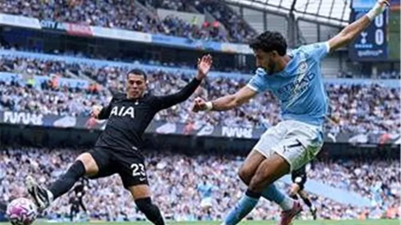 ملخص لمسات عمر مرموش في مباراة مانشستر سيتي ضد توتنهام بالدوري الإنجليزي