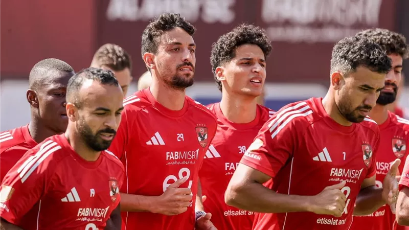 تشكيل الأهلي المتوقع ضد بيراميدز في دوري نايل.. من يقود الهجوم؟
