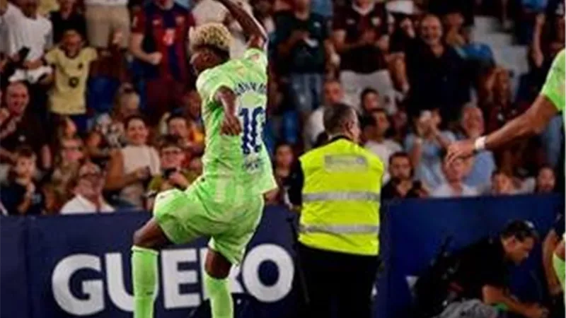 ٱخر تطورات ملعب كامب نو قبل مواجهة برشلونة وفالنسيا في الدوري الإسباني