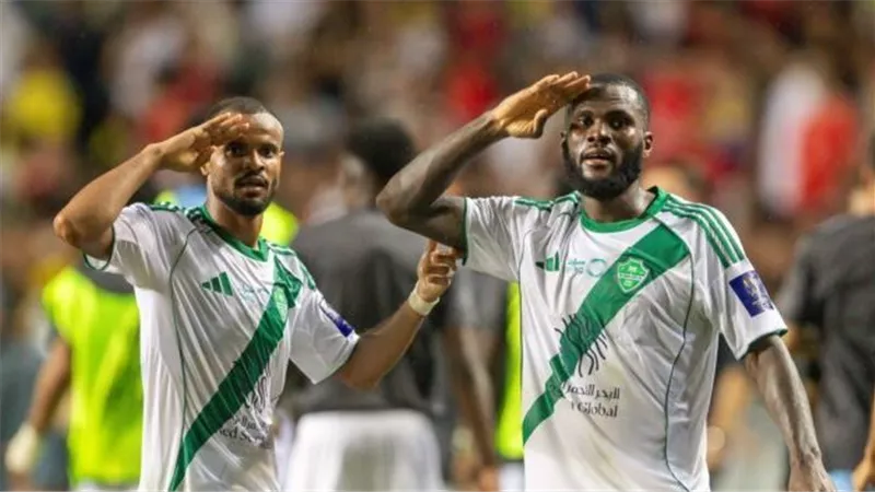 موعد مباراة الأهلي ونيوم في الدوري السعودي والقنوات الناقلة