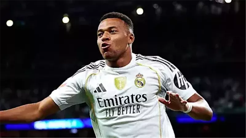 نحو عرش رونالدو.. مبابي يقود تشكيل ريال مدريد ضد بنفيكا في دوري أبطال أوروبا