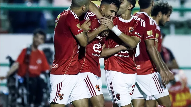 الأهلي يفرض عقوبات مالية علي لاعبيه بعد التعادل مع إنبي بدوري نايل 