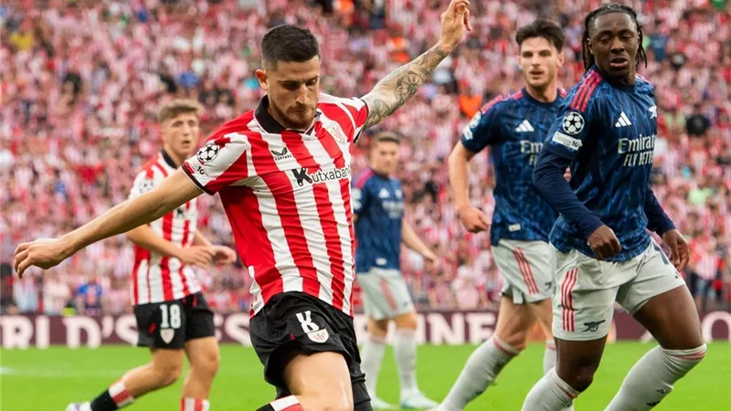 ارسنال يفوز على أتلتيك بيلباو بثنائية في مستهل مشواره بدوري أبطال أوروبا