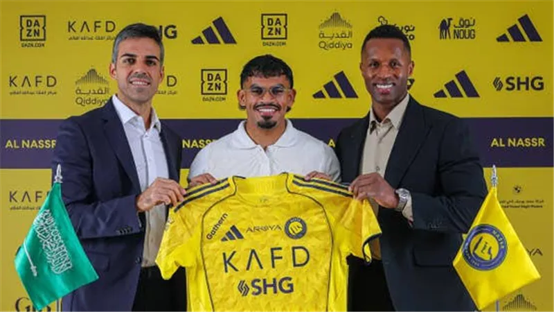 الفحوصات توضح تفاصيل اصابة سعد الناصر لاعب النصر السعودي 