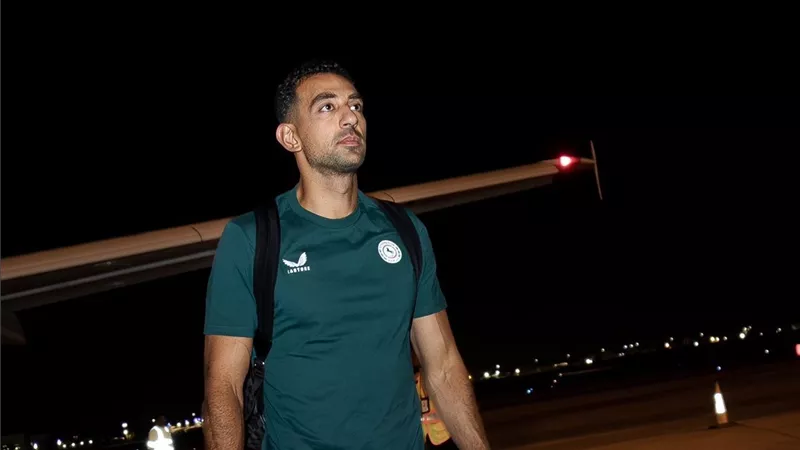 إنذار وهدف ملغي.. نصف ساعة مثيرة لأحمد حسن كوكا في الدوري السعودي