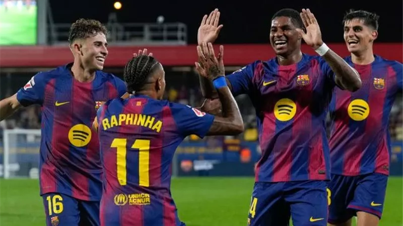 صدمة في برشلونة.. جافي ينهار بعد اكتشاف خطورة إصابته وغياب يمتد لأشهر