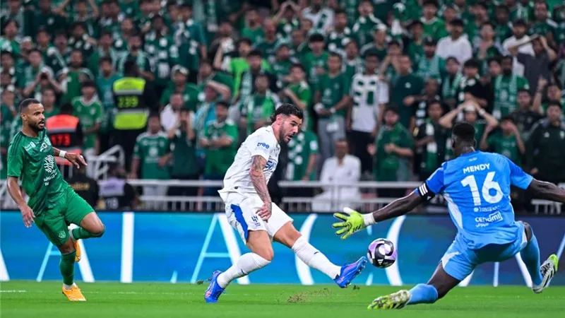 فيديو أهداف مباراة الأهلي والهلال في كلاسيكو الدوري السعودي