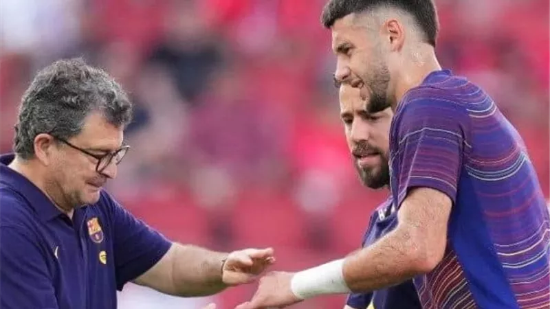 برشلونة يترقب الفحوصات.. تطورات إصابة خوان جارسيا
