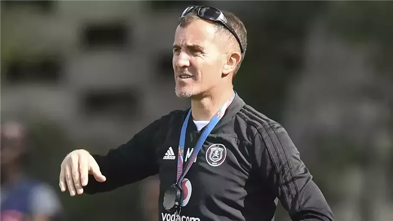 ميتشو يوضح كواليس مرضه خلال تدريب الزمالك ويتحدث عن القمة