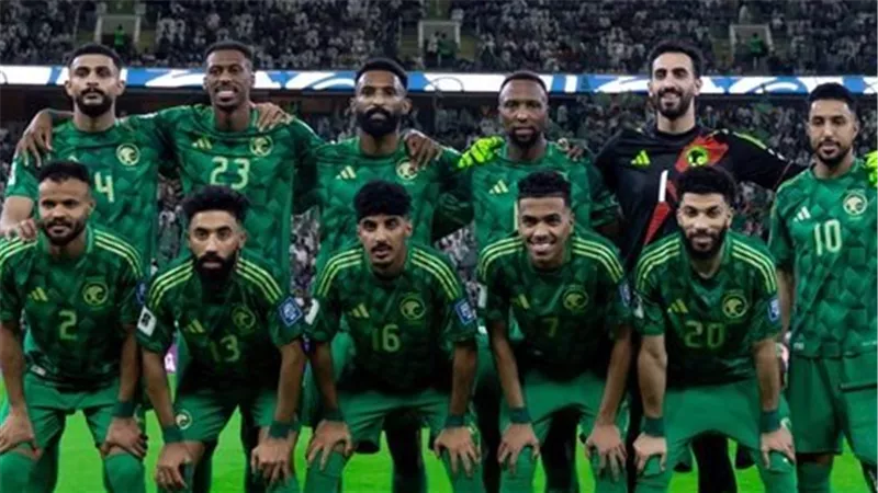 ضربتان في القلب.. الإصابات تورط المنتخب السعودي قبل موقعة الإمارات