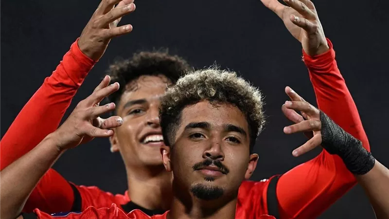 من ناشئين الزمالك لتجربة لم تكتمل في أوروبا.. عمر خضر يطرق أبواب زد لإنقاذ مسيرته