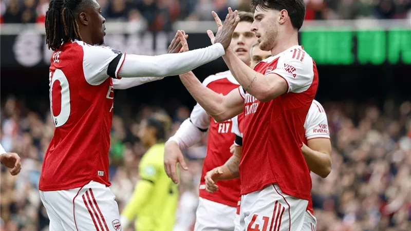 أصغر لاعب في تاريخ كأس الرابطة.. تشكيل أرسنال لمواجهة برايتون