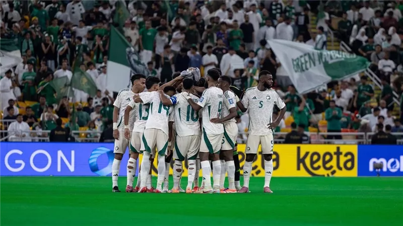 موعد مباراة السعودية وفلسطين في كأس العرب 2025 والقنوات الناقلة