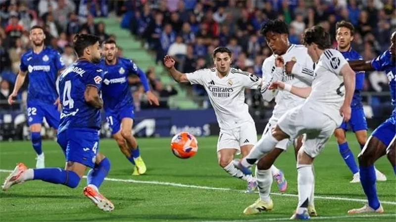 ريال مدريد ضد خيتافي