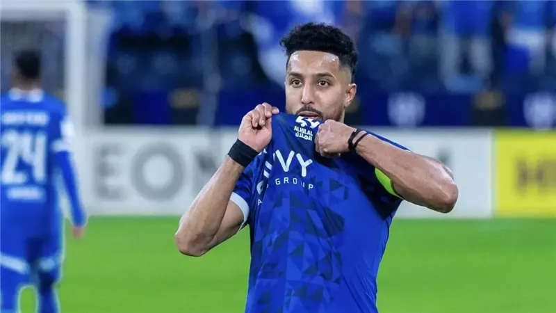 تقارير تكشف اخر تطورات إصابة سالم الدوسري لاعب الهلال