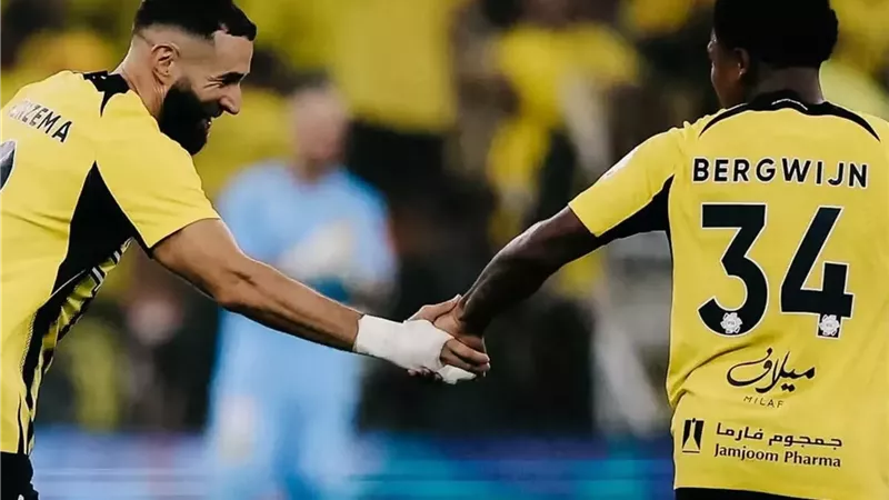 عودة بنزيما وبيرجوين.. تشكيل الاتحاد المتوقع ضد الهلال في كلاسيكو الدوري السعودي
