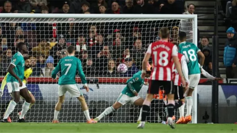 أهداف مباراة ليفربول ضد برينتفورد في الدوري الإنجليزي الممتاز 