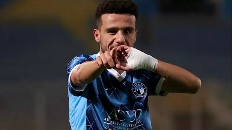 طبيب بيراميدز يكشف سبب خروج مصطفى فتحي في الشوط الأول