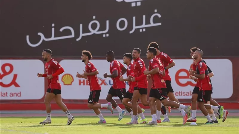 تشكيل الأهلي المتوقع ضد بتروجت في دوري نايل.. من يقود الهجوم؟