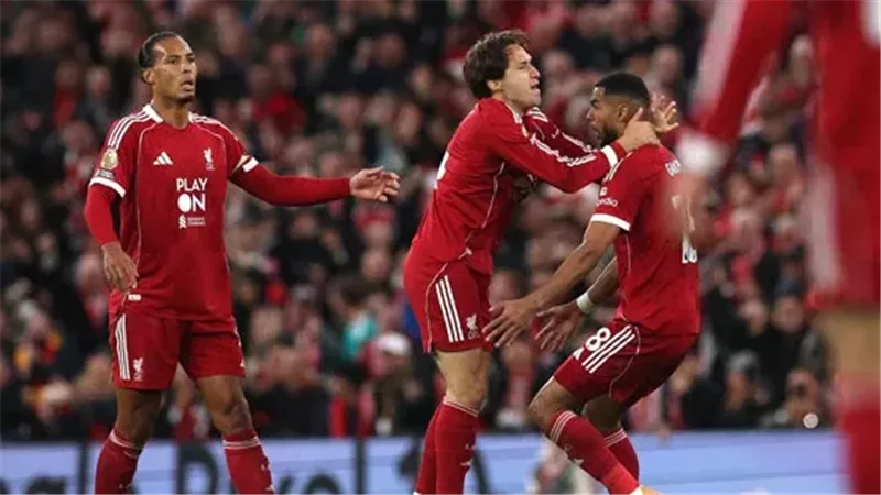 برغم من الفوز علي وست هام.. مدرب ليفربول يقترب من الرحيل  