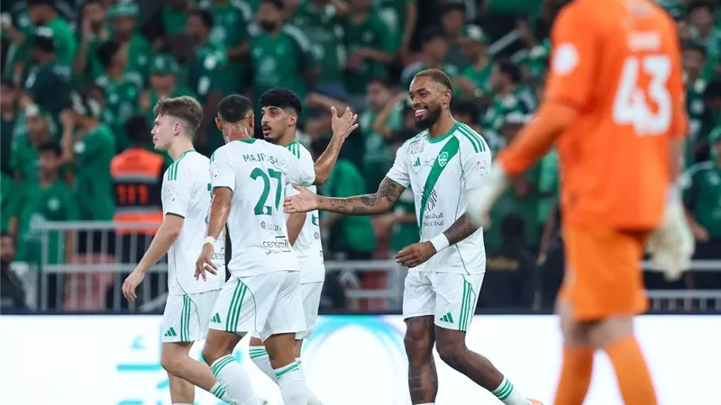 موعد مباراة الأهلي والرياض في الدوري السعودي والقنوات الناقلة