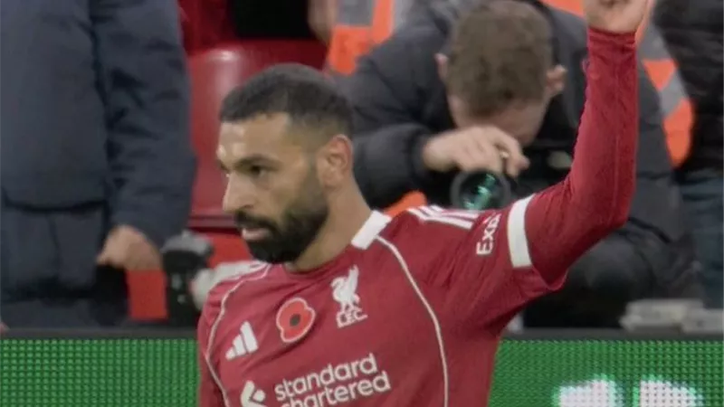 أهداف مباراة ليفربول وأستون فيلا في الدوري الإنجليزي (فيديو)