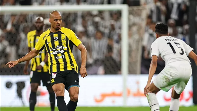 التشكيل الرسمي لمباراة الاتحاد والأهلي في ديربي جدة بدوري روشن السعودي