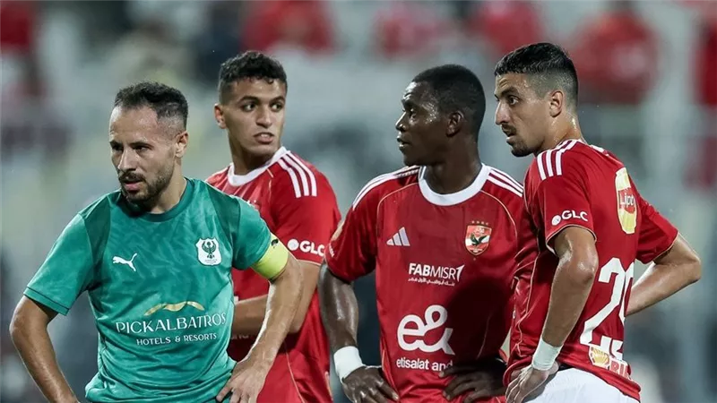 نجم الأهلي السابق يهاجم زيزو وبن شرقي وتريزيجيه: طاهر الأسوأ في الدوري