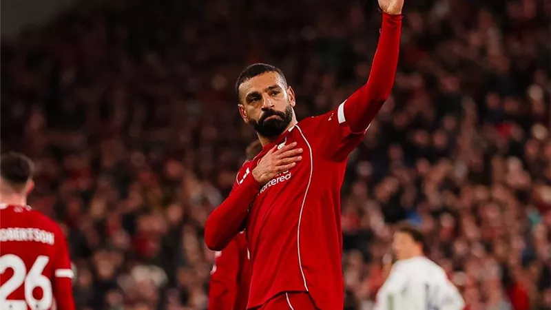 جمعية اللاعبين المحترفين تصدم محمد صلاح بسبب تشكيل الأفضل في العالم