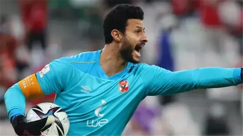 الأهلي يُعلن تفاصيل إصابة محمد الشناوي بعد مباراة دوري أبطال إفريقيا
