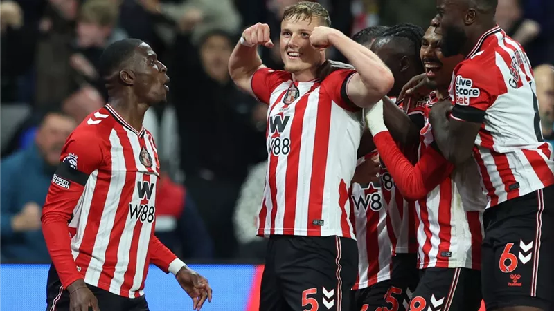 أهداف مباراة آرسنال وسندرلاند في الدوري الإنجليزي (فيديو)