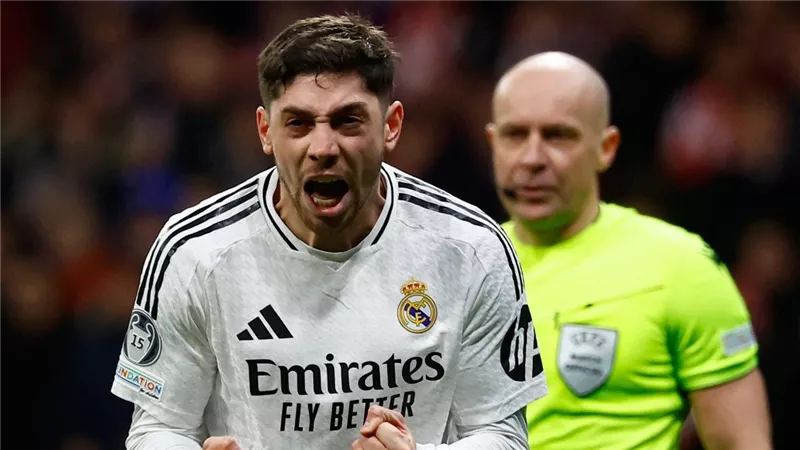 ريال مدريد يعلن إصابة فالفيردي وغيابه عن منتخب أوروجواي
