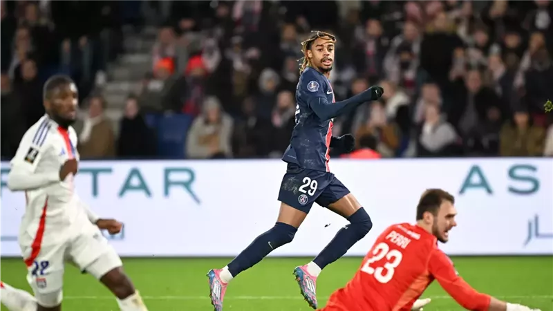 موعد مباراة باريس سان جيرمان وليون في الدوري الفرنسي والقنوات الناقلة