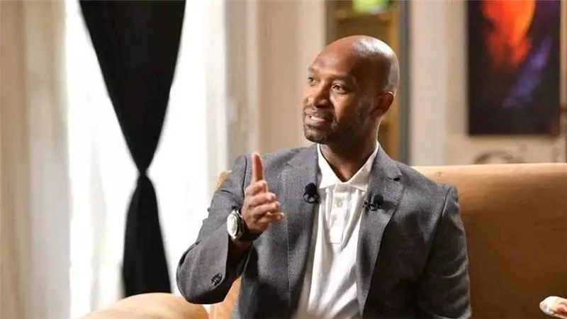 شيكابالا يستعيد ذكريات محمد صبري ويطالب بوقف التجاوزات اللفظية