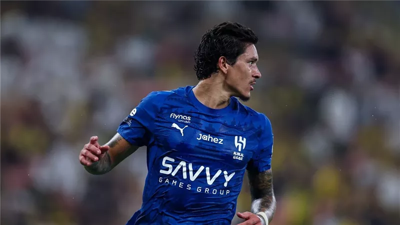 بعد غياب طويل.. داروين نونيز يعود إلى تدريبات الهلال السعودي