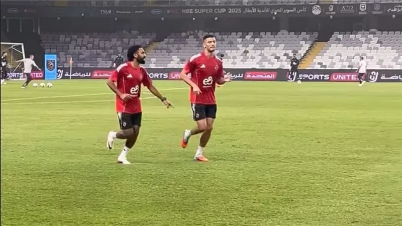 الكشف عن موقف أشرف داري من المشاركة مع الأهلي أمام شبيبة القبائل