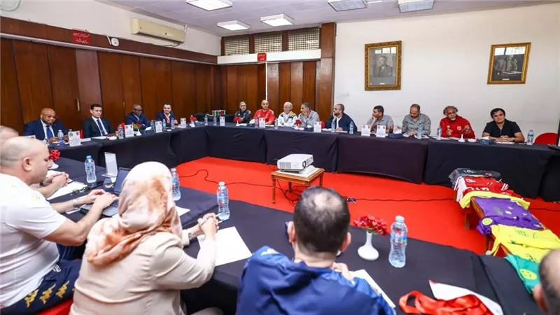 كواليس الاجتماع الفني لمباراة الأهلي وشبيبة القبائل بدوري أبطال إفريقيا