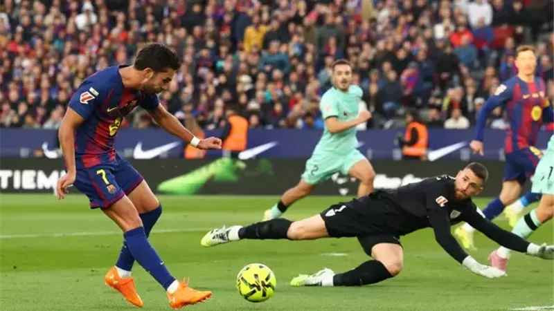 برشلونة يكتسح أتلتيك بيلباو برباعية ويحتفل بعودة كامب نو بانتصار كبير