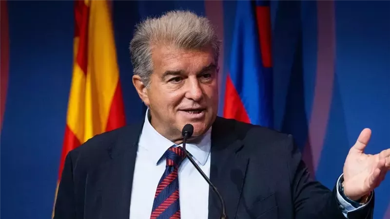 مهووسون بالاضطهاد ويفضلهم الحكام.. لابورتا يفتح النار على ريال مدريد بتصريحات تاريخية
