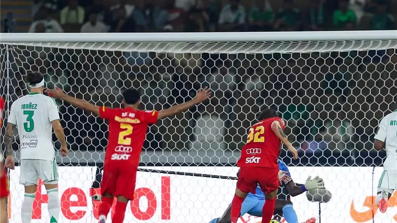 بمشاركة تريزيجيه.. القادسية يسحق الرياض بسداسية نظيفة في الدوري السعودي