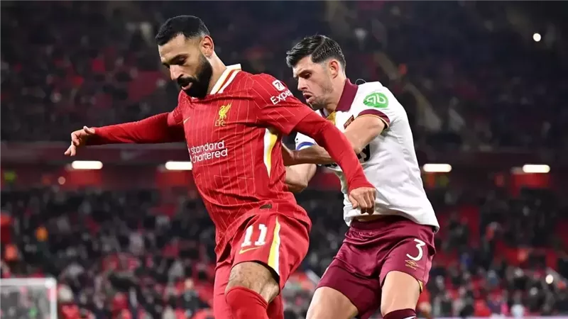 موعد مباراة ليفربول ووست هام في الدوري الإنجليزي والقنوات الناقلة