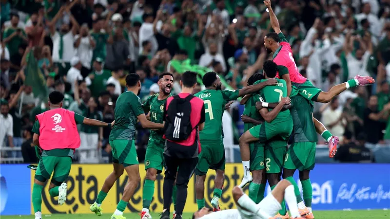 بالقوة الضاربة.. رينارد يعلن تشكيل السعودية ضد فلسطين في كأس العرب 2025