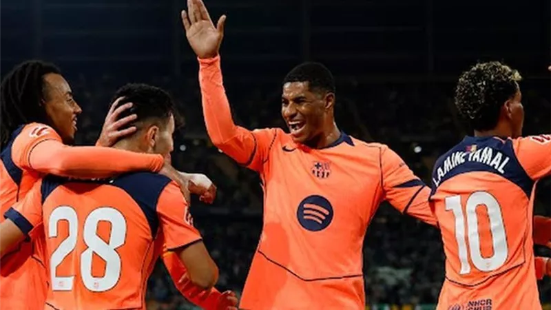 لأول مرة بتاريخ النادي.. برشلونة يحقق رقمًا قياسيًا بعد الفوز على ريال بيتيس بالدوري الإسباني