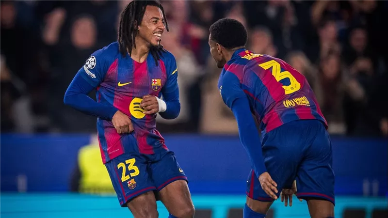 تشكيل برشلونة ضد أوساسونا في الدوري الإسباني.. من يقود الهجوم؟
